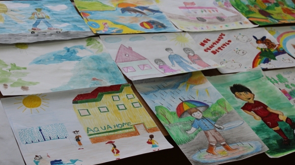 Конкурс детского рисунка на тему: «Мое счастливое детство»
